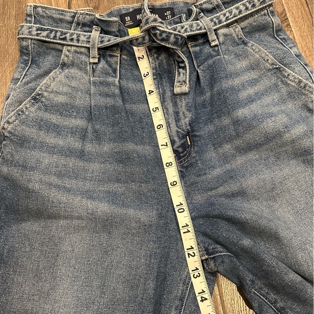 Hollister Junior's Jeans Size 5R 27 Ultra High-Rise Mom Tapered Leg Paper Bag - Picture 9 of 11